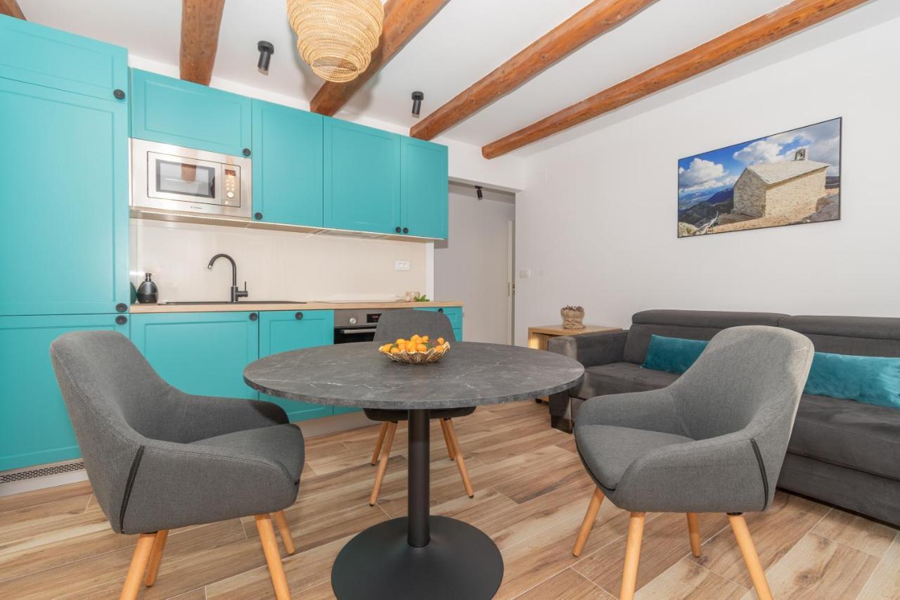 Ivka Makarska - Modern And Luxurious Oldtown Apartament Exterior foto